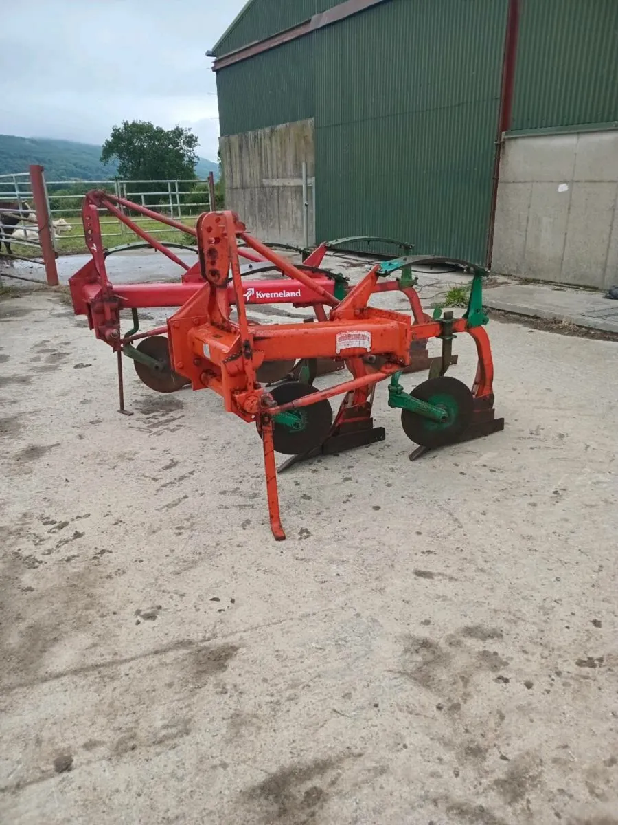 Kverneland ploughs - Image 2