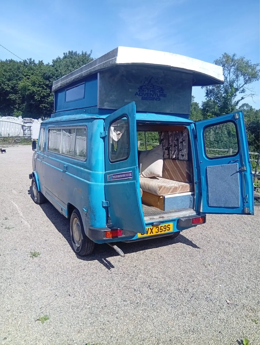 Vintage Leyland camper - Image 4