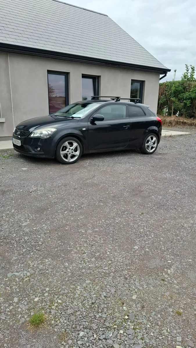 Kia Ceed 2011 - Image 4