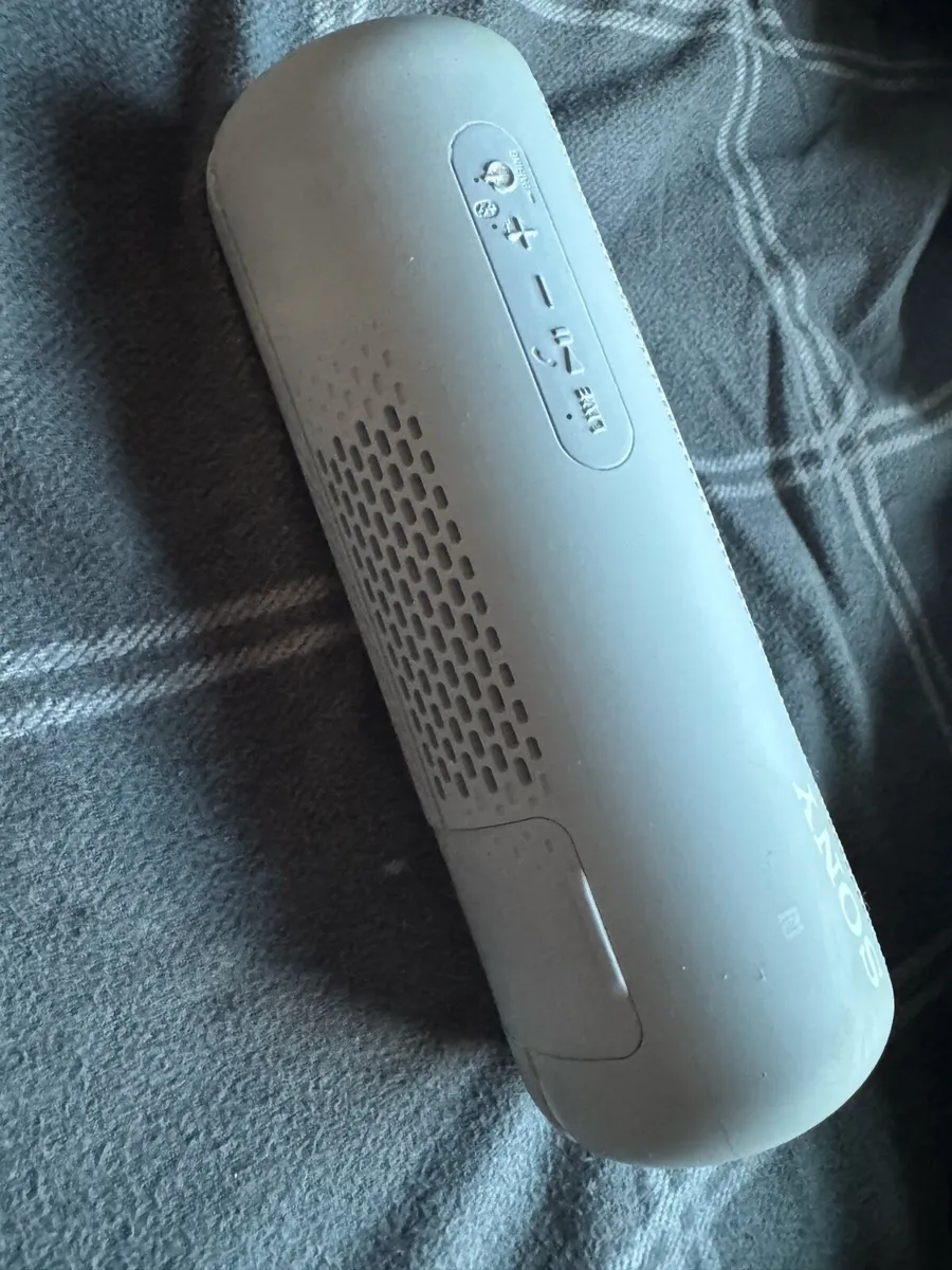 Sony speaker - Image 2