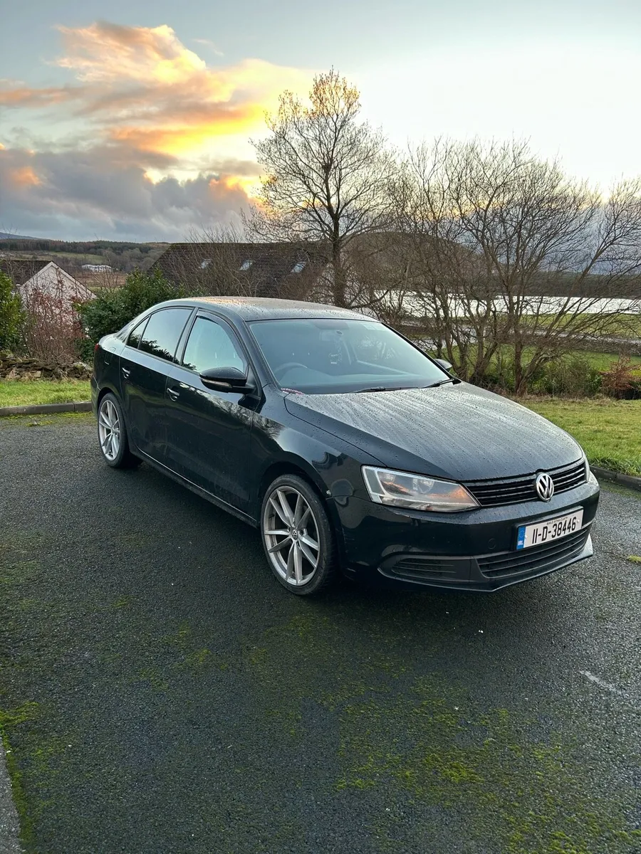 Volkswagen Jetta - Image 1