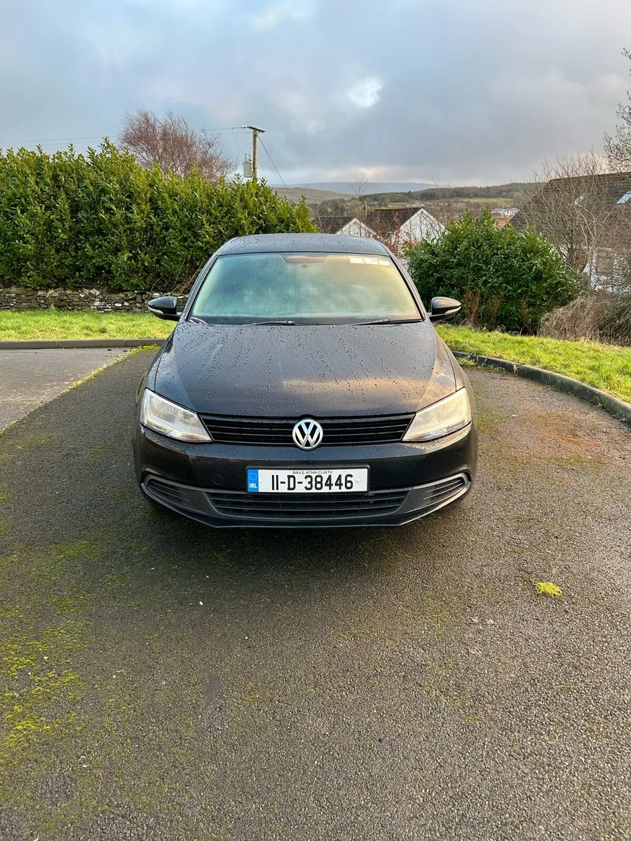 Volkswagen Jetta - Image 2