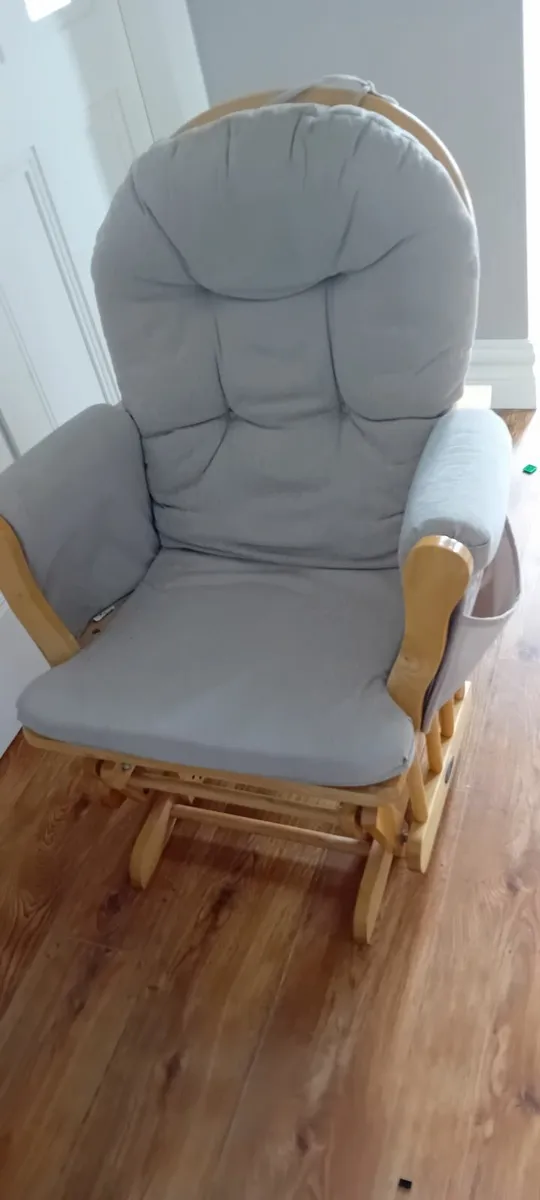 Babylo Nursery rocking chair - Image 1
