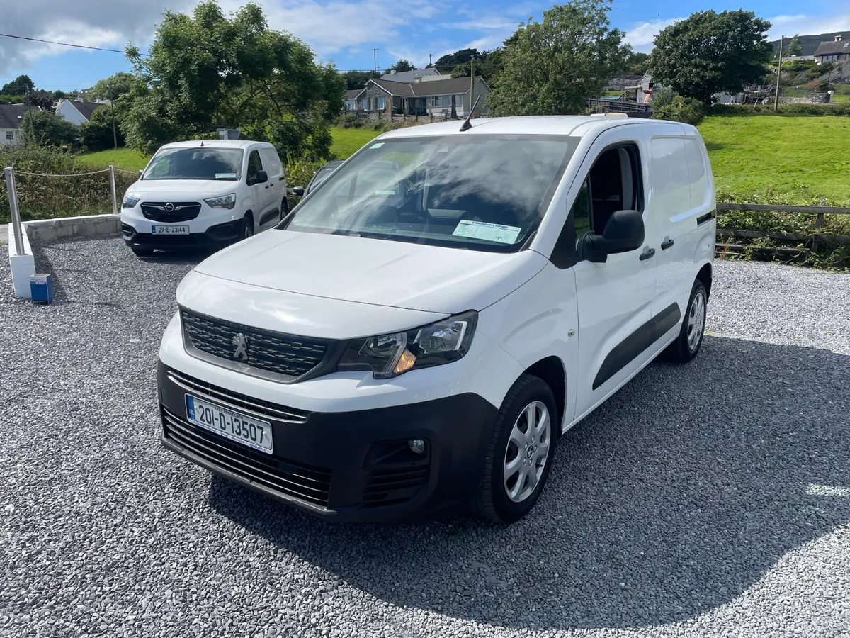 Peugeot Partner 2020 low kms - Image 3