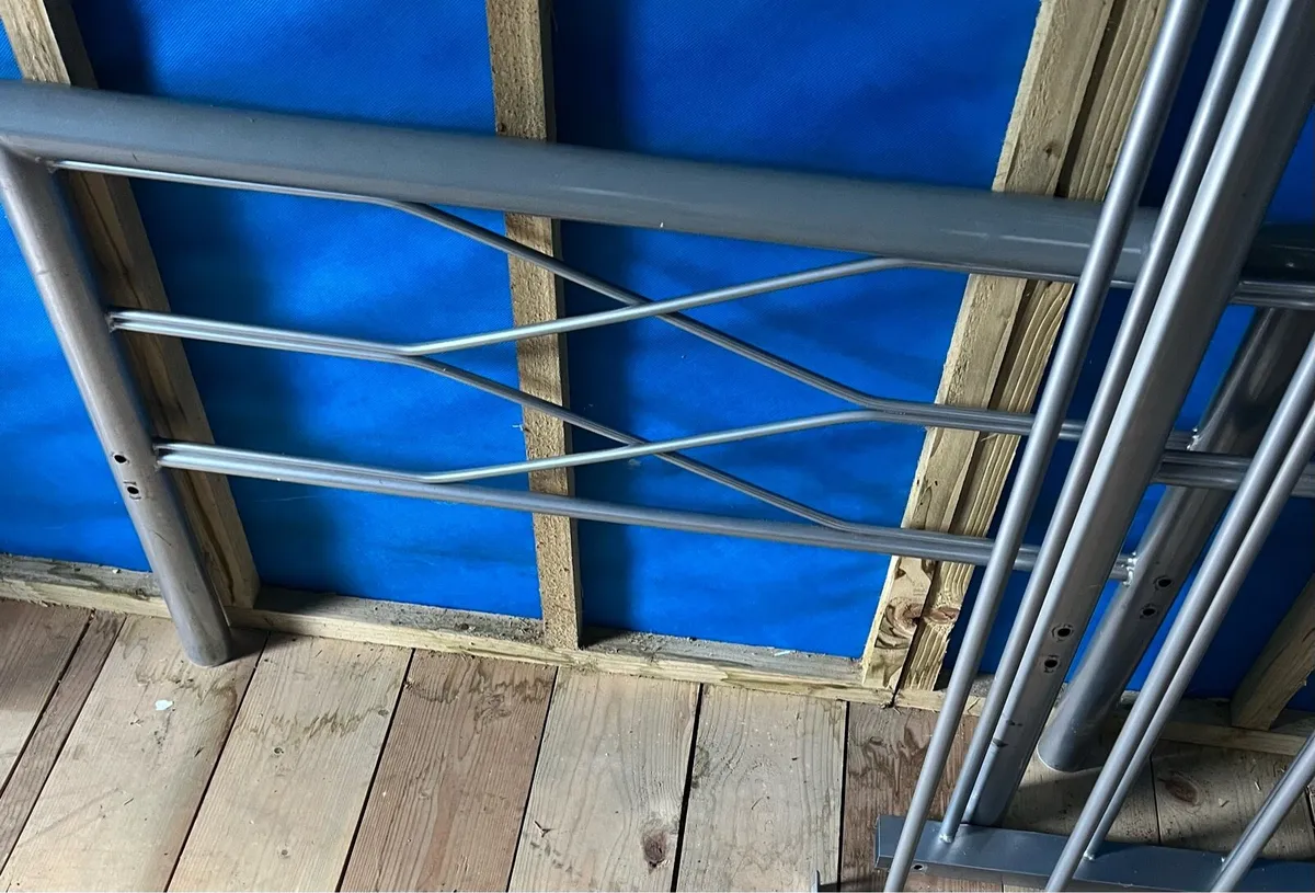 Single bed frame - Image 2