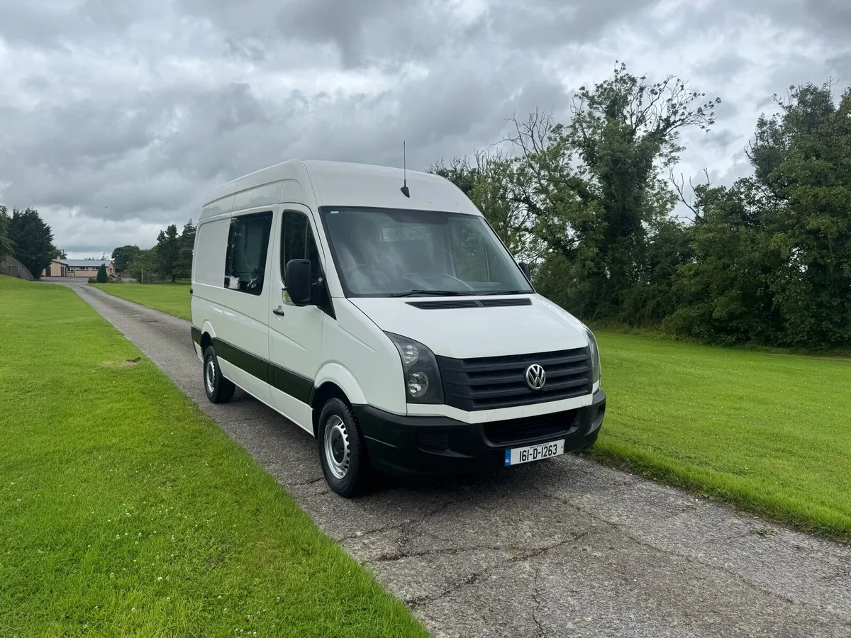 2016 Volkswagen Crafter crew cab - Image 1