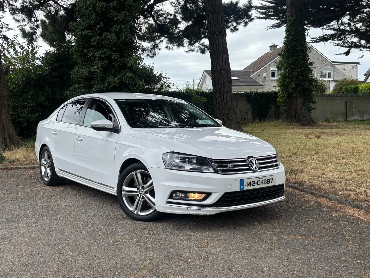 2014 Volkswagen Passat RLINE Bluemotion - Image 1