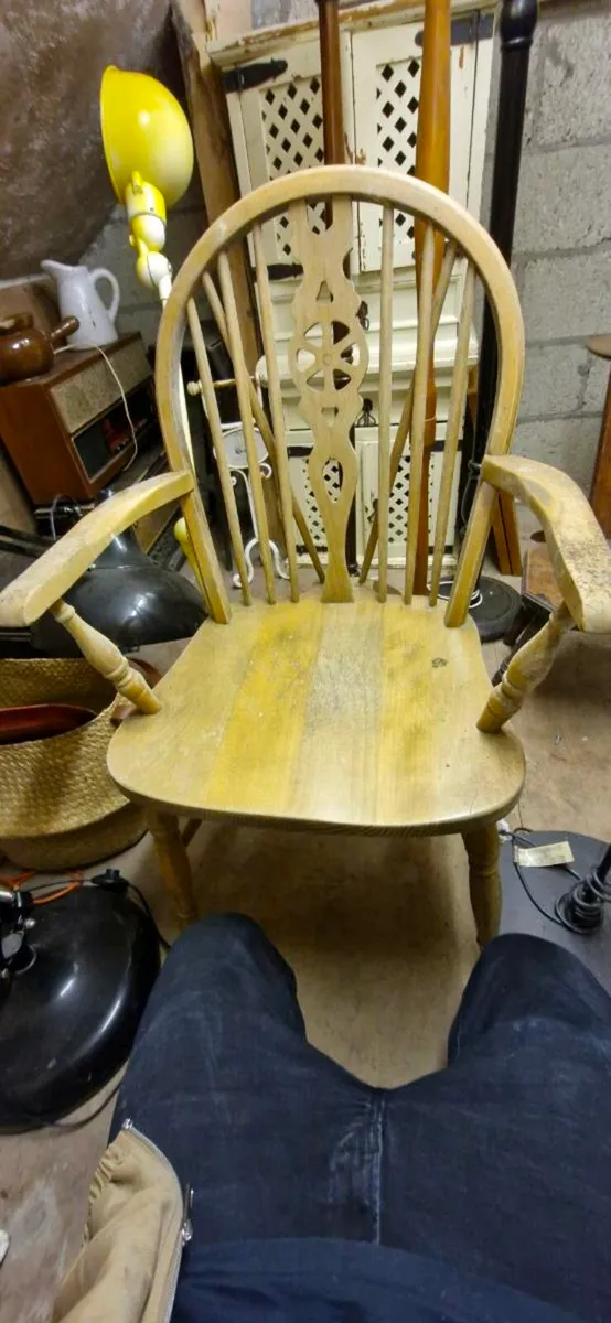 Chairs - Image 3