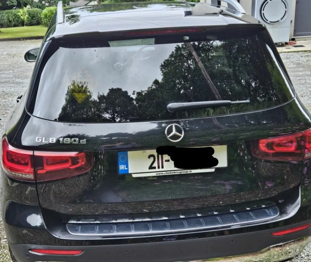 Mercedes-Benz GLB 2021 - Image 3