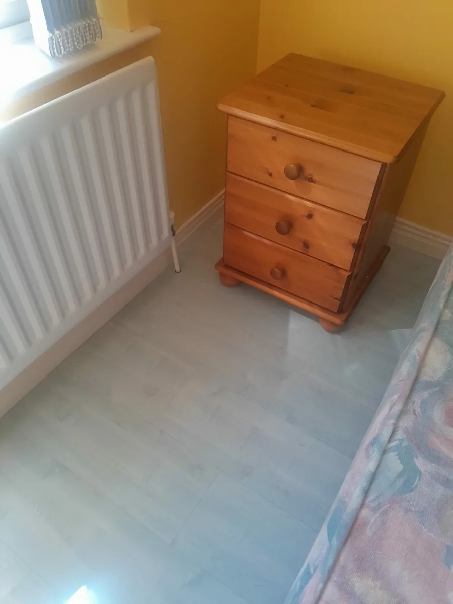 Bedroom furniture full set + single box bed - Image 4