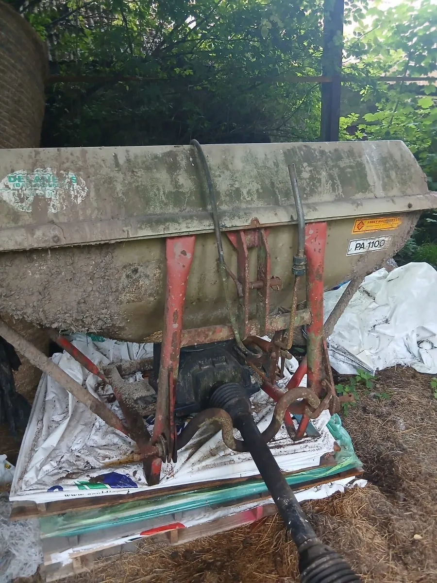 Abbey Manure Spinner - Image 3