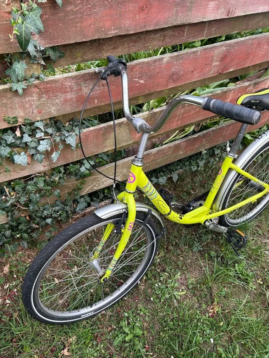 2 kids bikes - Image 4