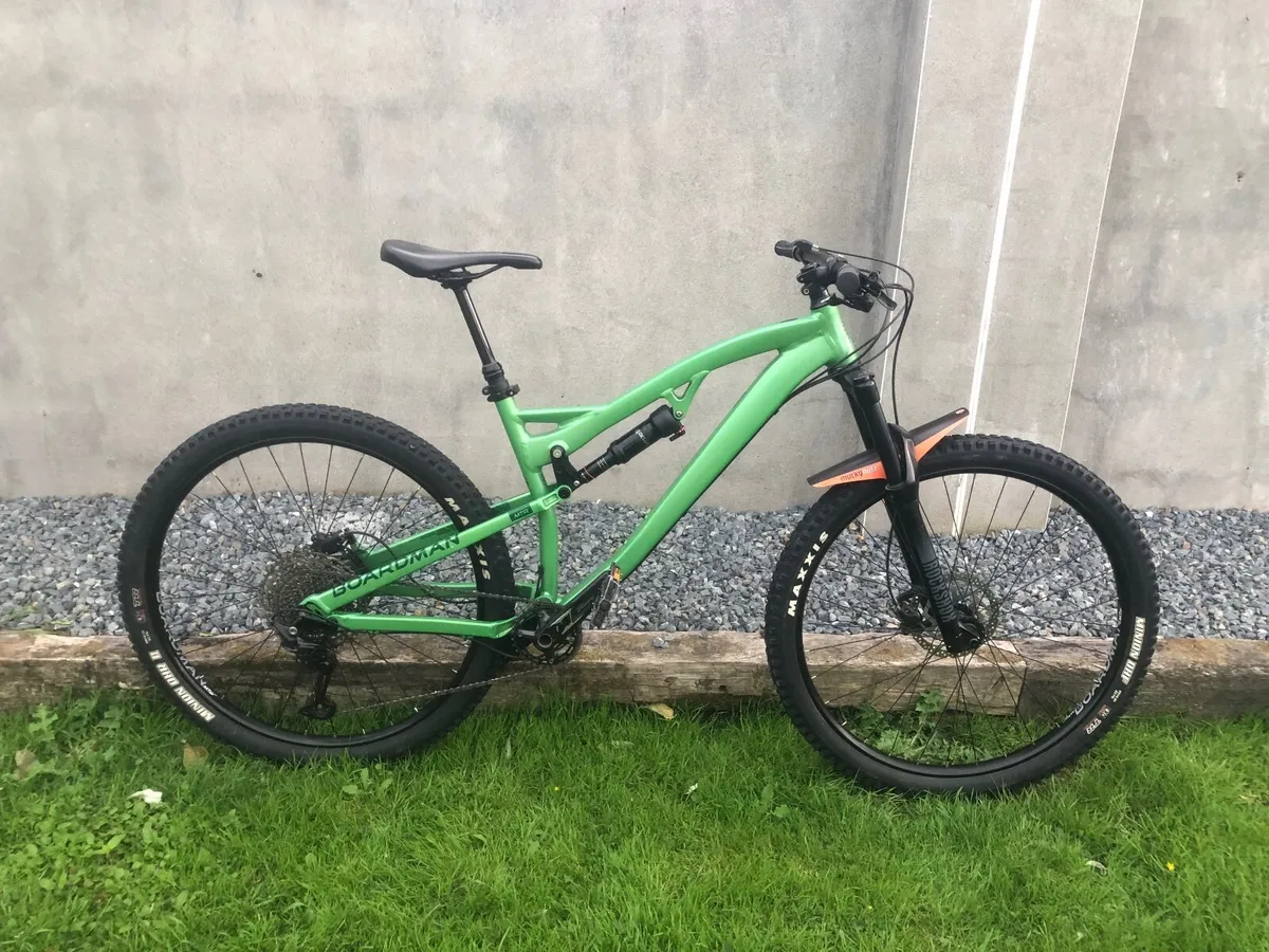 Boardman MTR 8.8 Mans mountain bike - Image 2