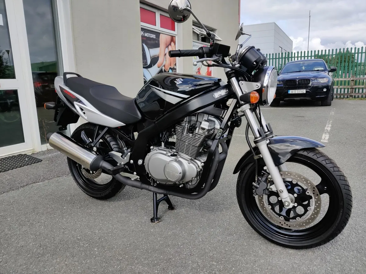 Suzuki GS 500 2005 A2 Like New Only 6.031 Km !!!! - Image 3