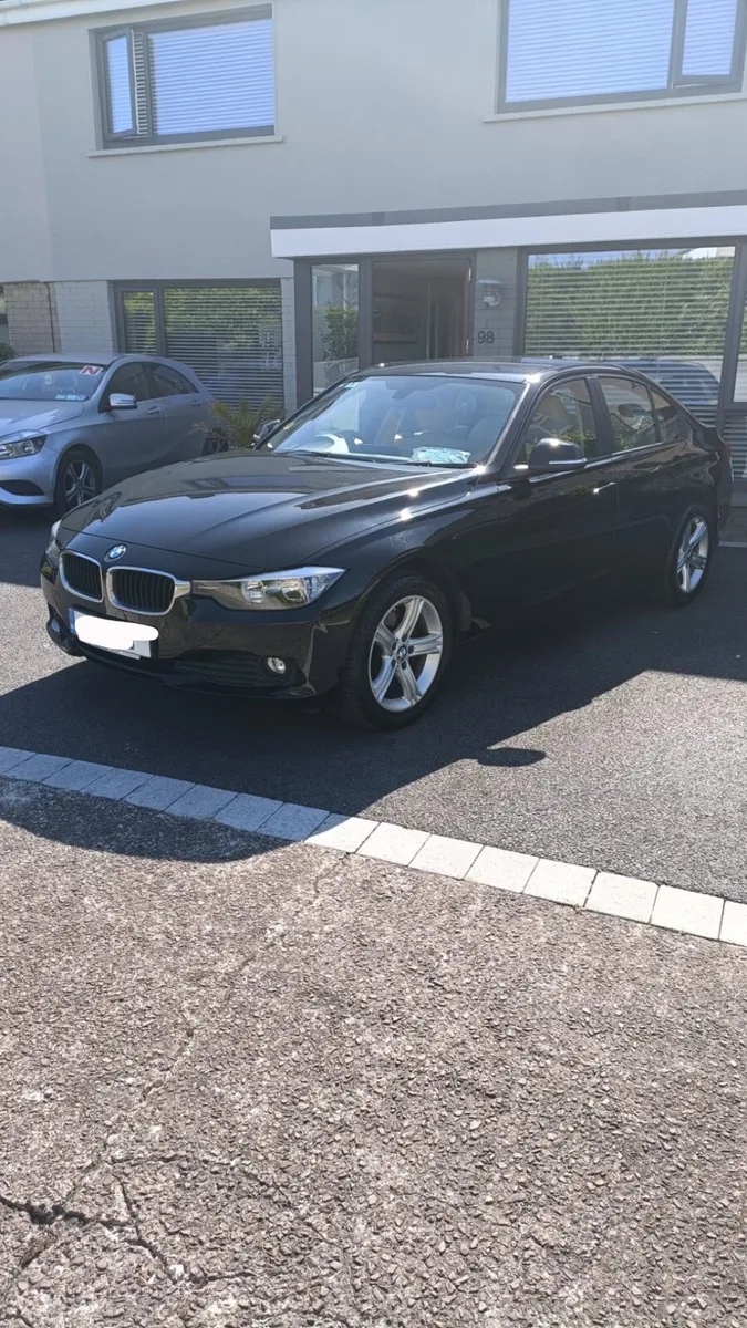 BMW 3 Series - Automatic Diesel - Image 2