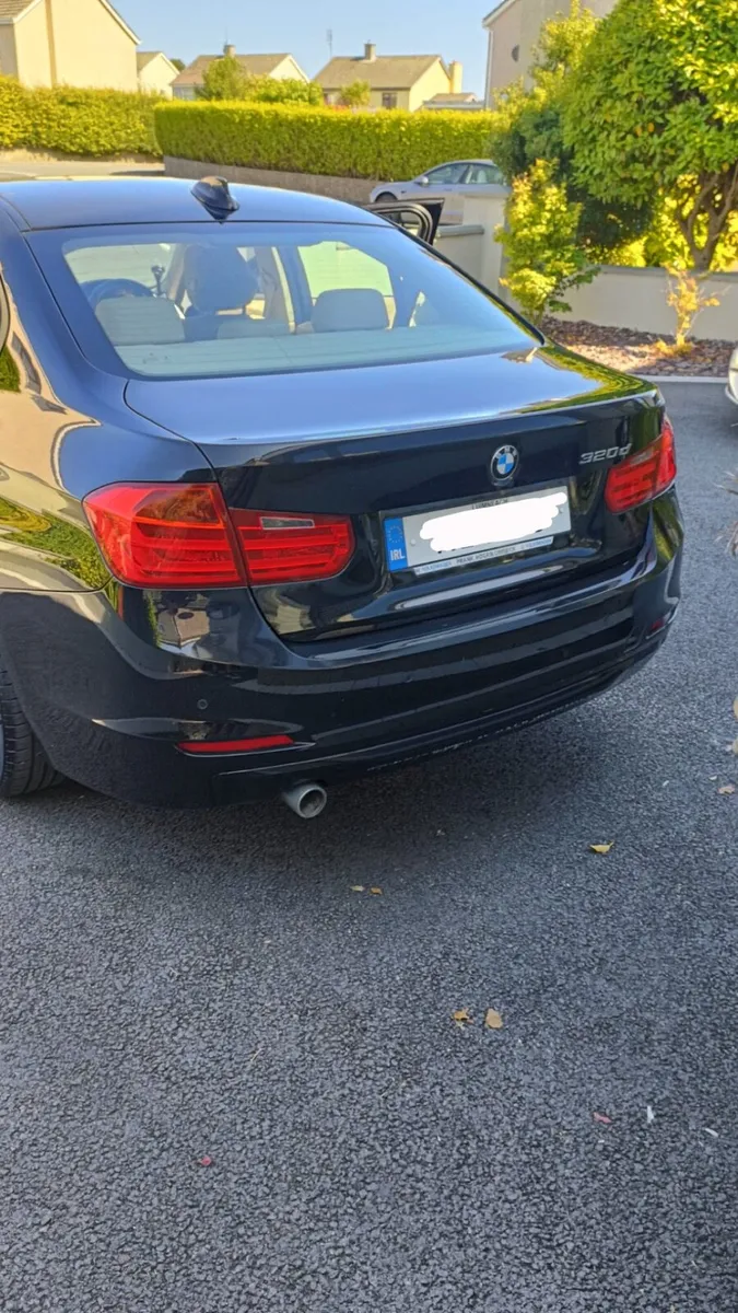 BMW 3 Series - Automatic Diesel - Image 3