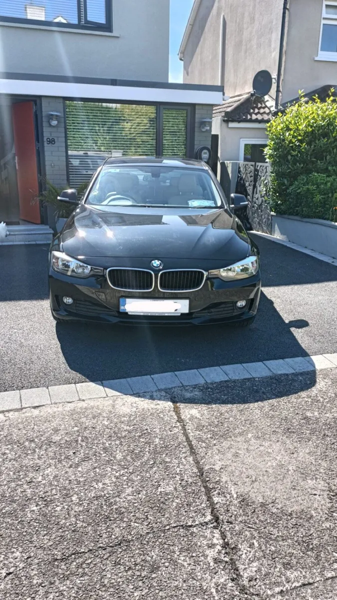 BMW 3 Series - Automatic Diesel - Image 4