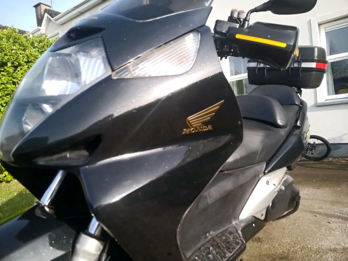 Honda Silver Wing 600 - Image 3