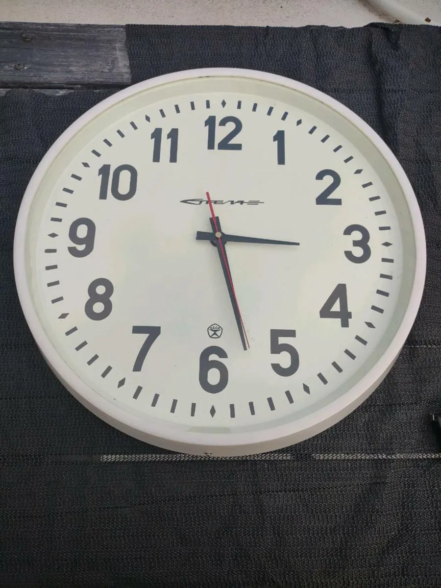 Vintage factory clock - Image 1