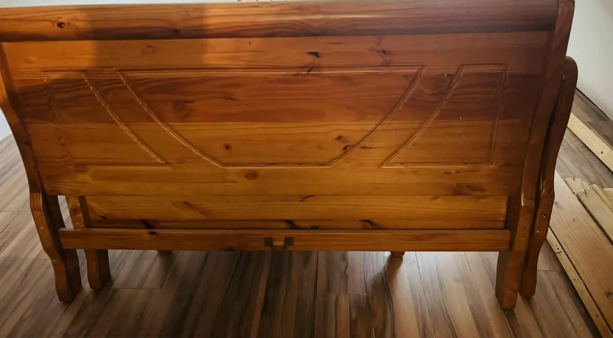 Sleigh Bed frame - Image 2