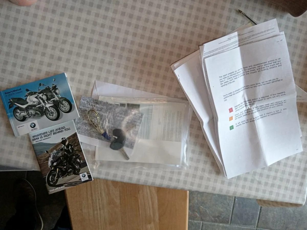 Bmw r1200r 2011 - Image 3