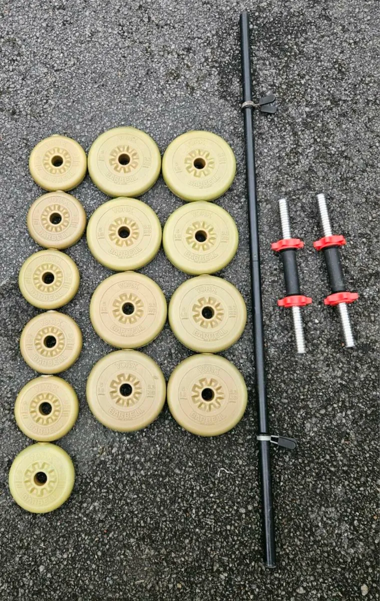 Weight bench and weights. - Image 2