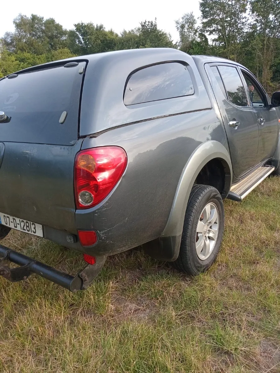 Mitsubishi L200 2007 - Image 2