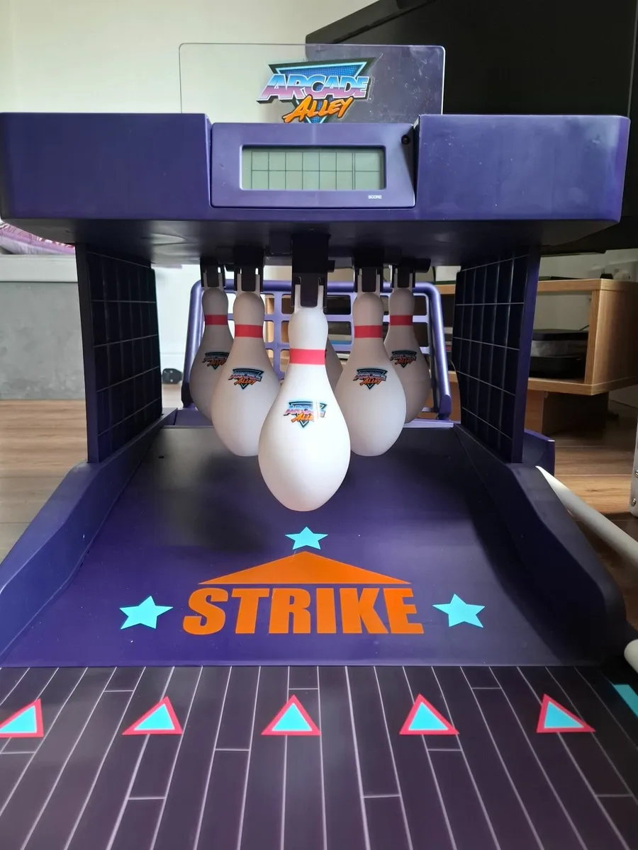 Toy Bowling Alley - Image 2