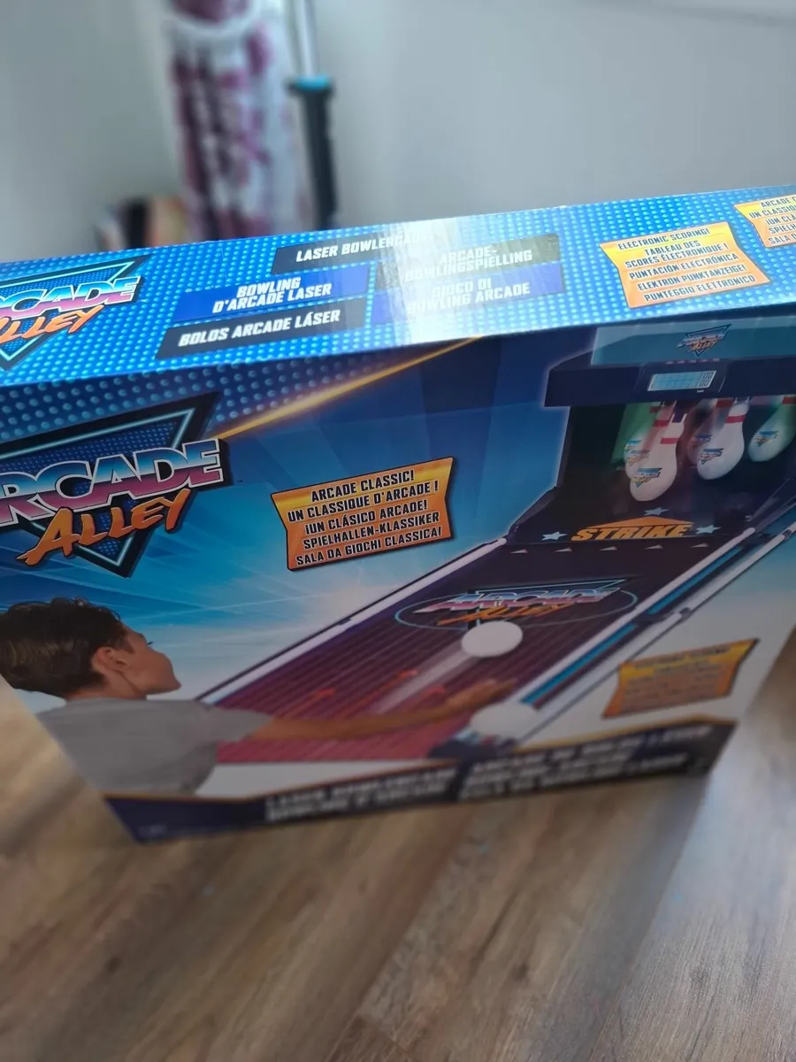 Toy Bowling Alley - Image 3