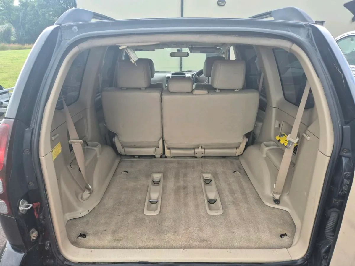 Land cruiser 2006 - Image 4