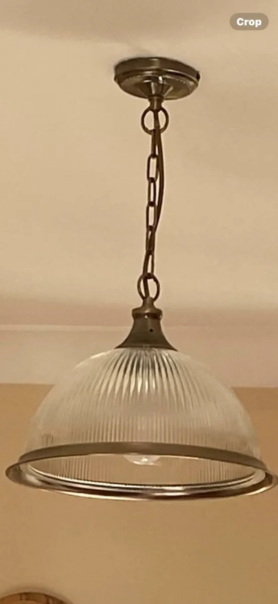 Light fixture - Image 2