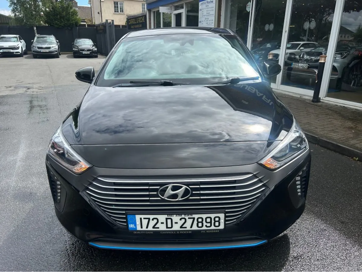 Hyundai Ioniq 1.6 SE - Hybrid Automatic - Self-ch - Image 4