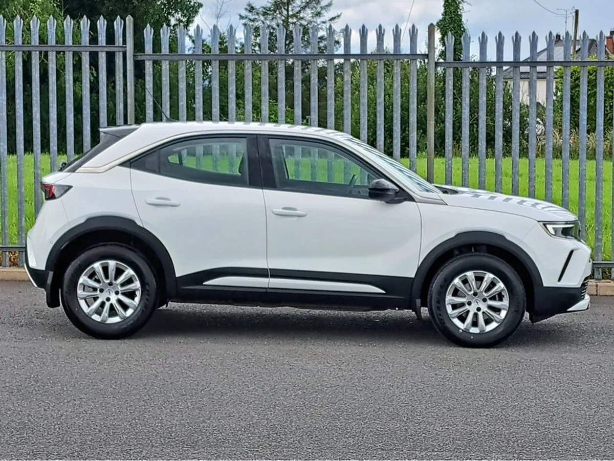 Opel Mokka SC 1.5td 110BHP  reversing Camera - Image 3