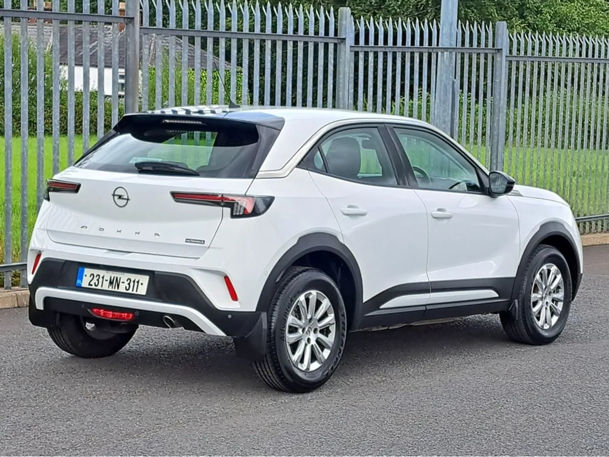 Opel Mokka SC 1.5td 110BHP  reversing Camera - Image 4