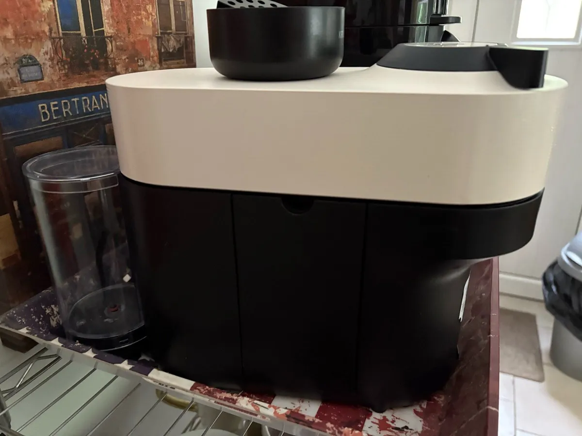 Nespresso coffee pot machines - Image 3