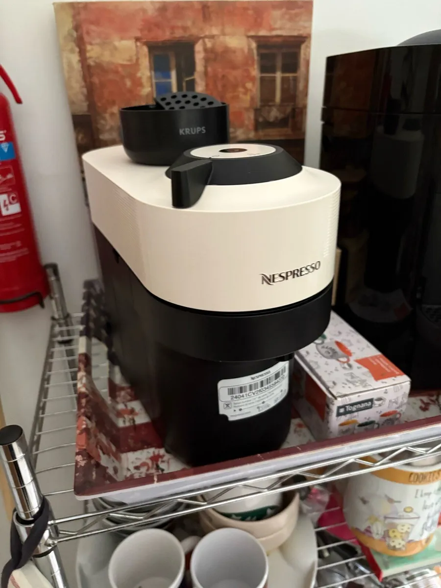 Nespresso coffee pot machines - Image 4
