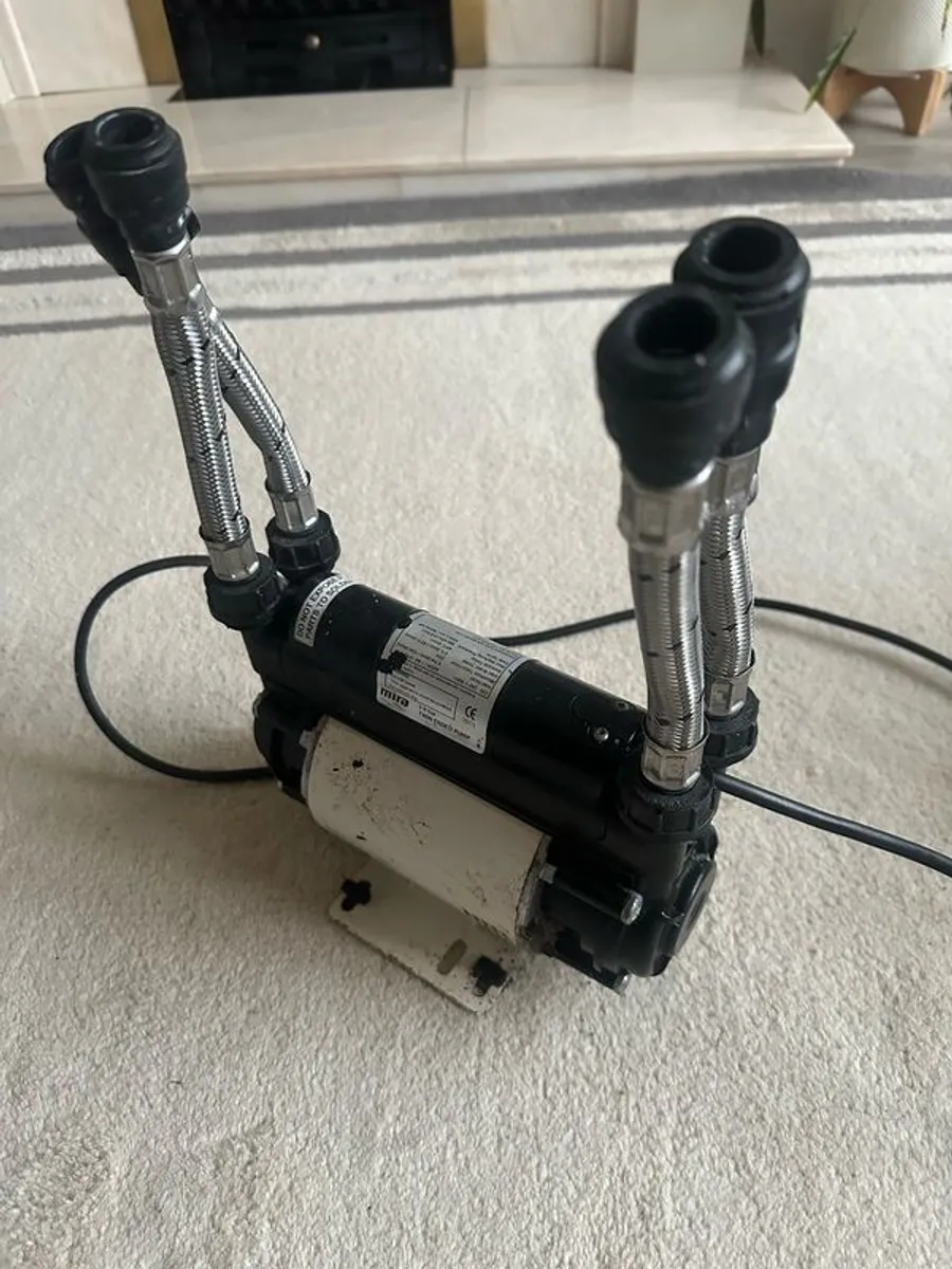 Mira Twin Ended Pump - Image 1