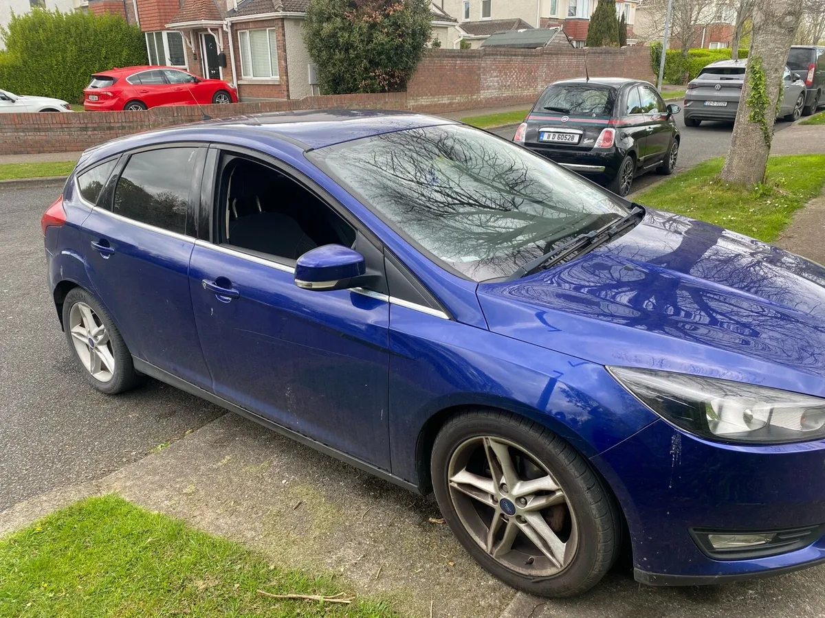 Ford Focus Zetec 1.5 Diesel 120PS - Image 2