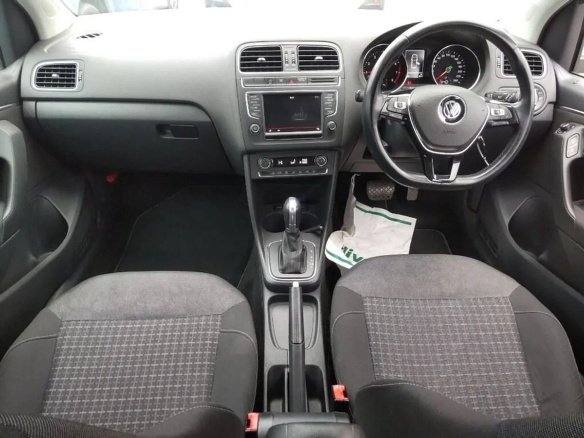 Volkswagen Polo 1.2 TSI Comfortline Auto - Image 3