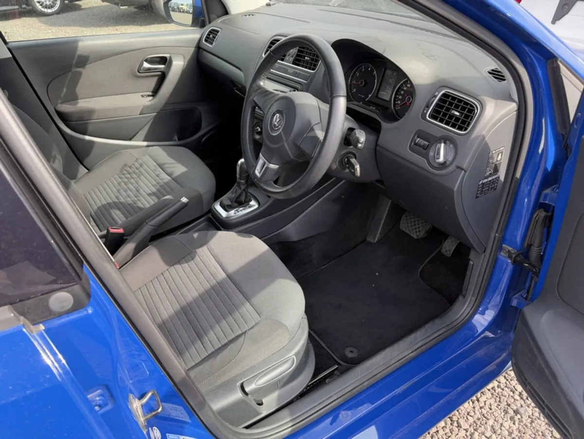 Volkswagen Polo 1.2 TSI Comfortline Auto - Image 3