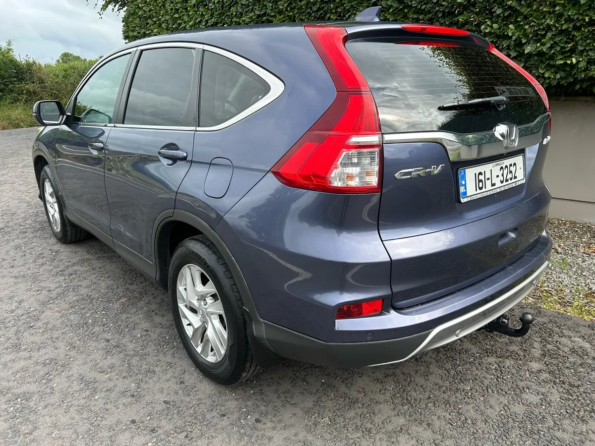 Honda CRV 2016 Automatic 4x4 - Image 3