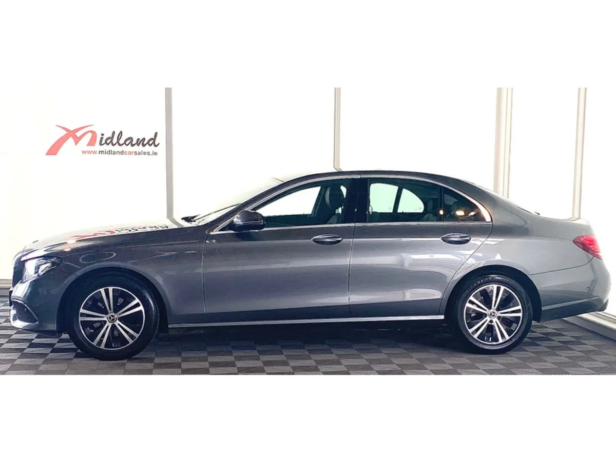Mercedes-Benz E-Class E220 D SE 4DR Auto - Image 3