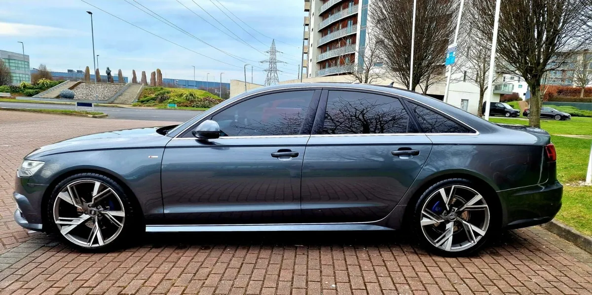 2015 Audi A6 S-Line Ultra 190HP - Image 3