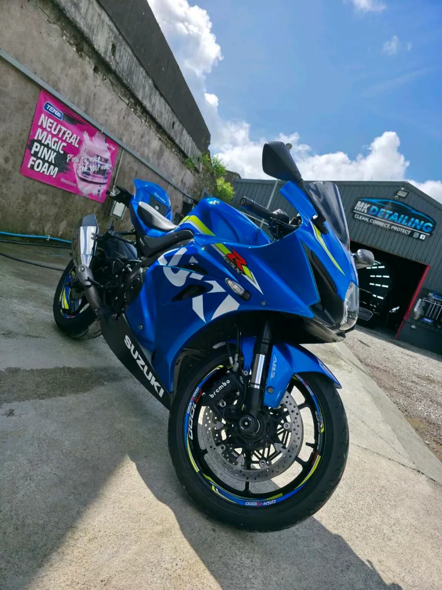 Suzuki Gsxr 1000 L7 mint condition - Image 1