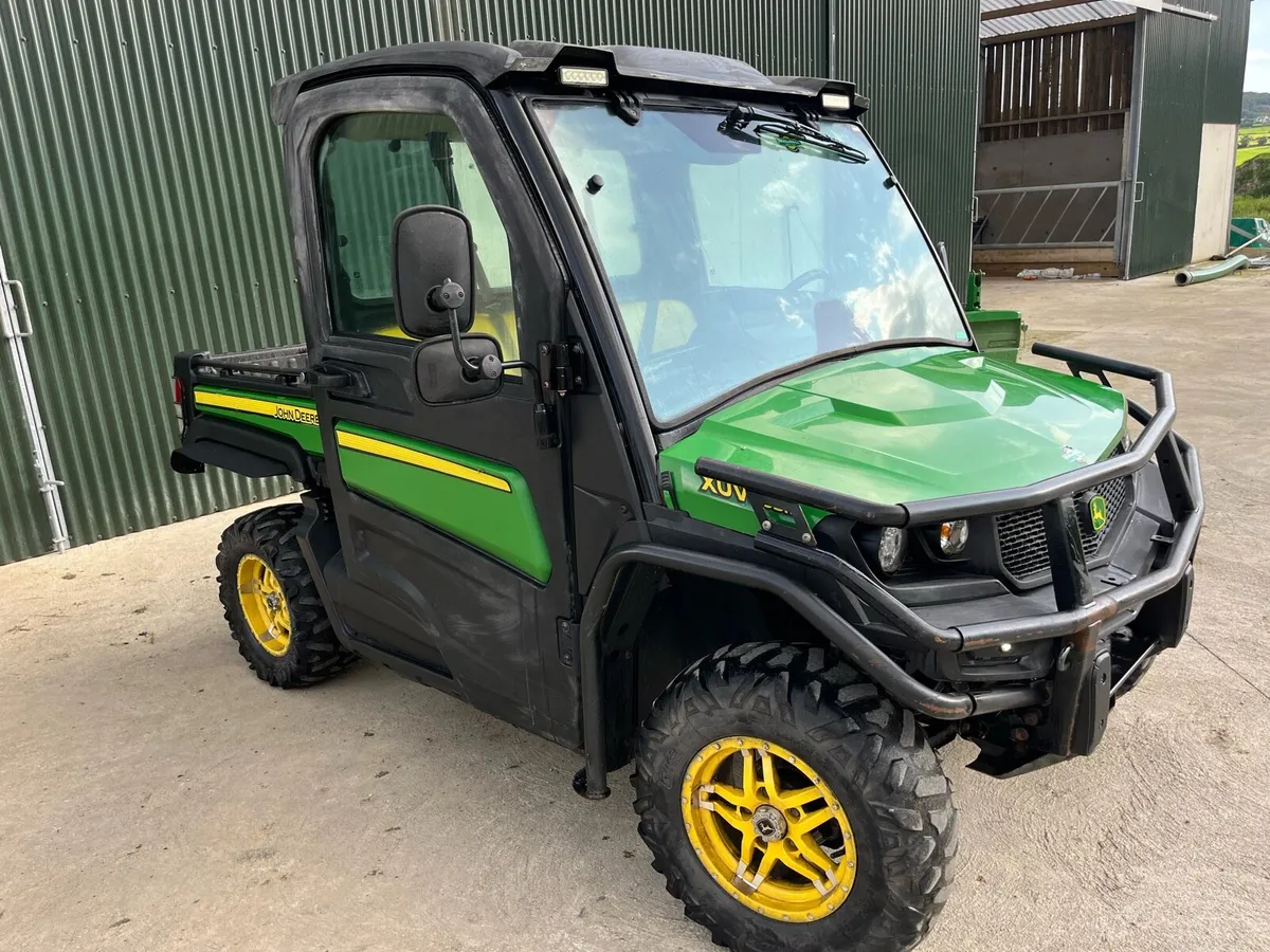 John Deere 865 Gator - Image 1