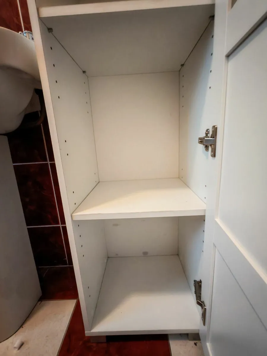 Bathroom cabinet - Image 3
