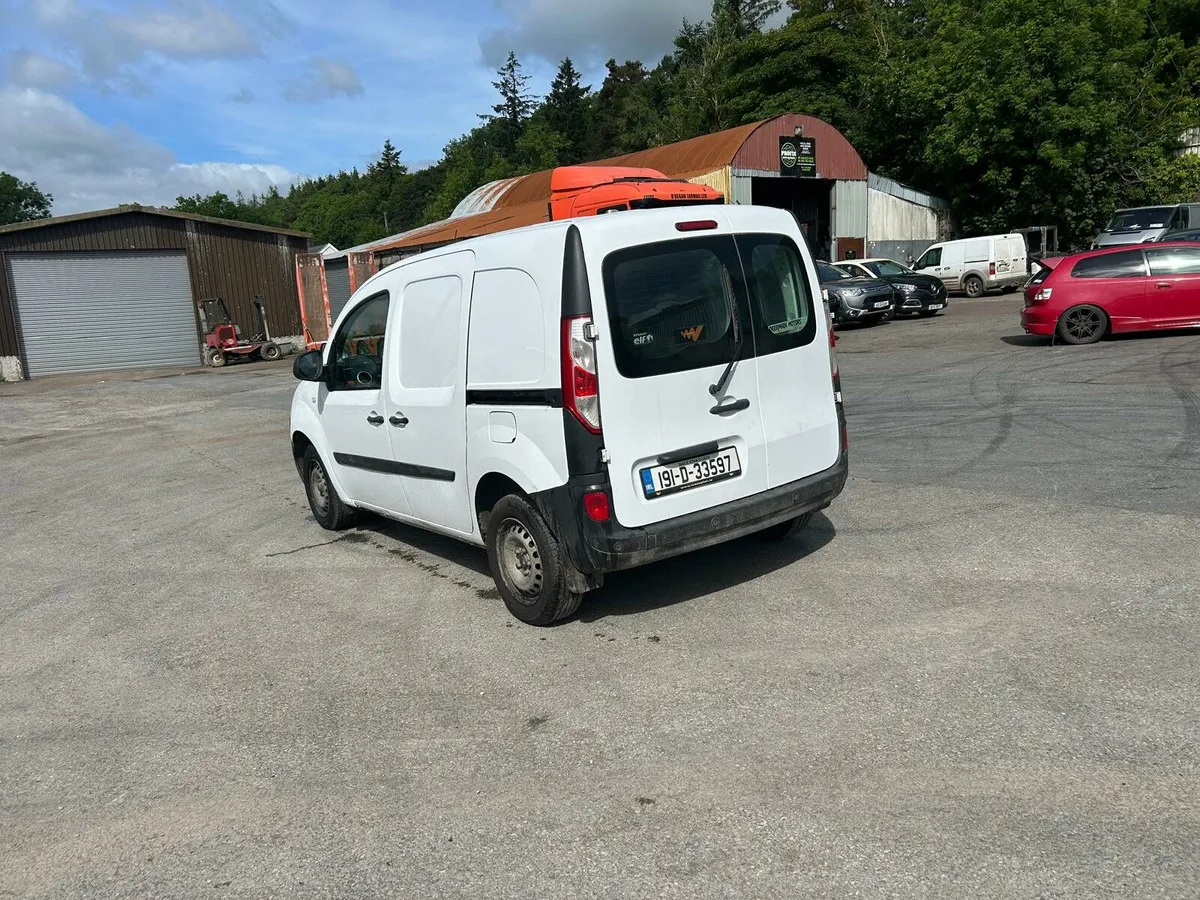Kangoo - Image 4
