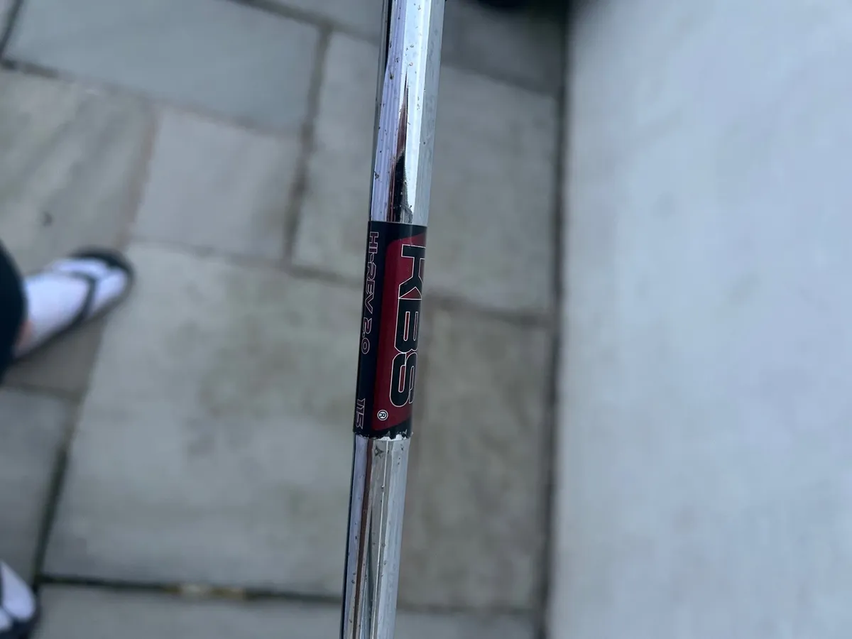 Left hand TaylorMade 52 degree Golf wedge - Image 3
