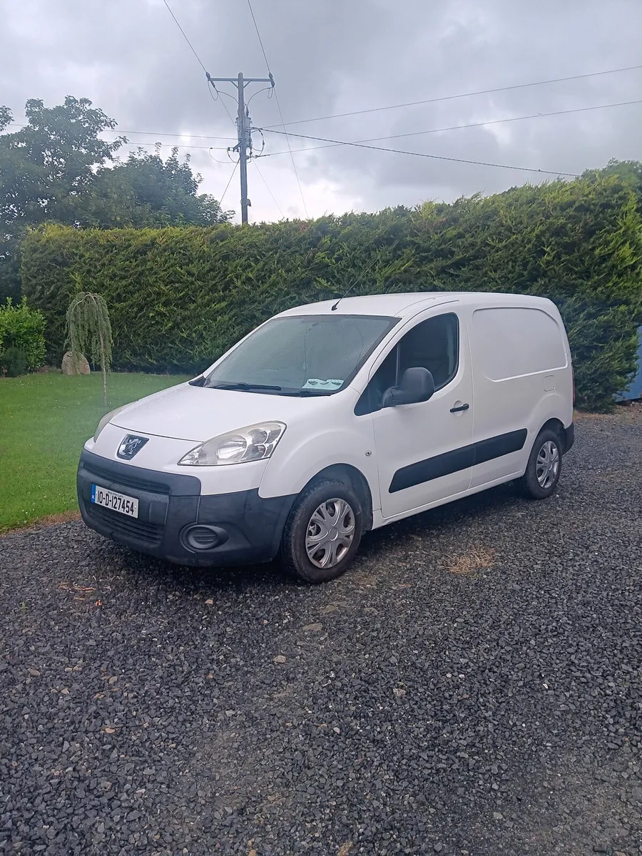Peugeot Partner 2010 - Image 2