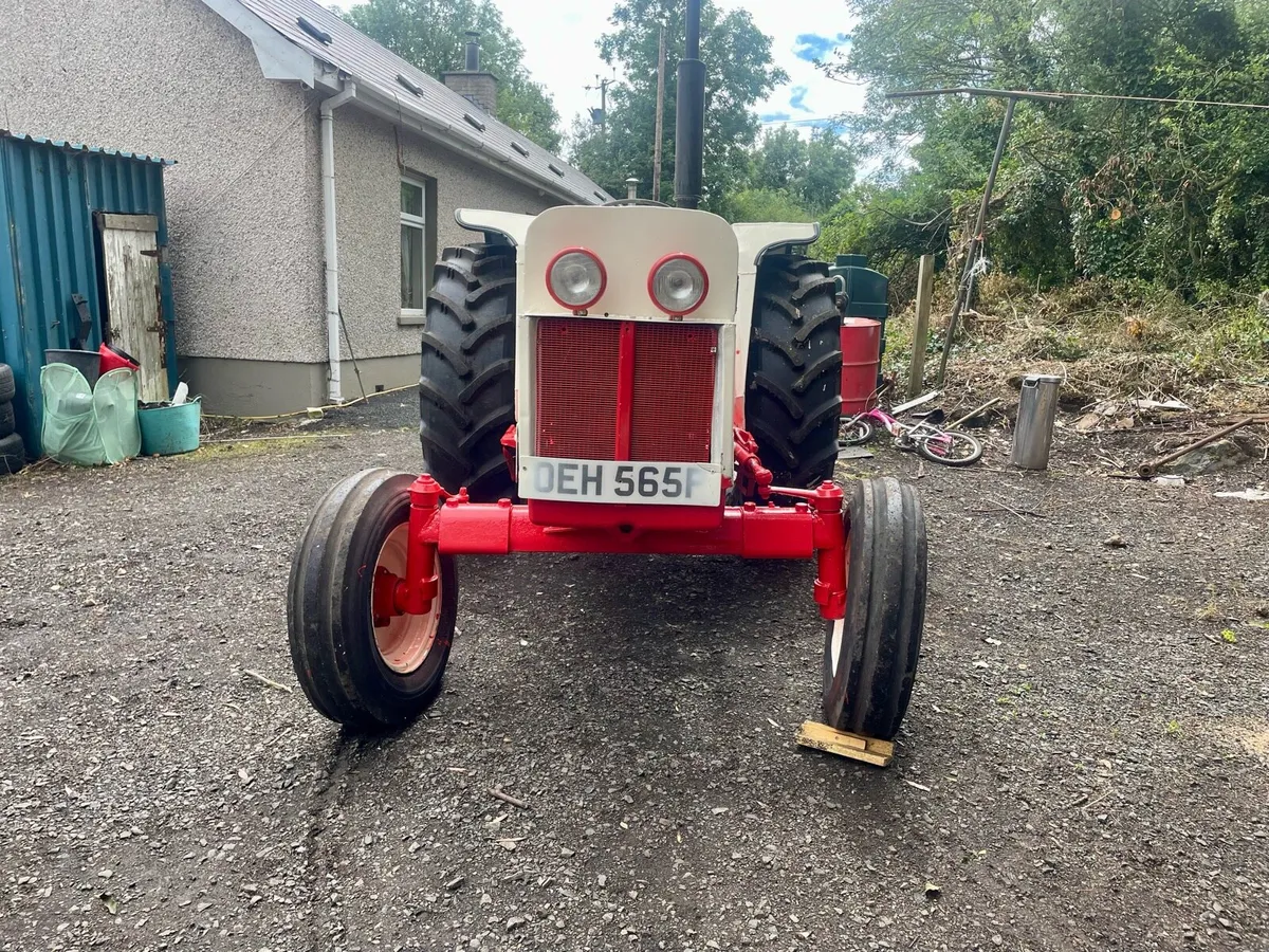 John Brown 996 tractor 1976 - Image 2